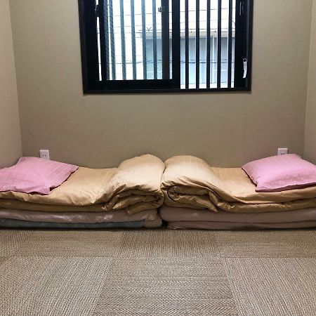 Hostel Taichi House Осака Экстерьер фото