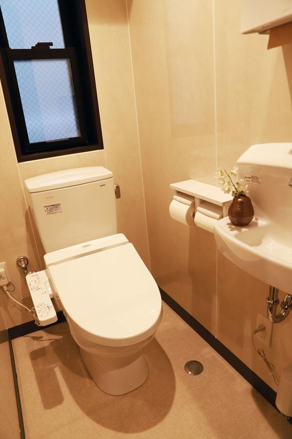 Hostel Taichi House Осака Экстерьер фото
