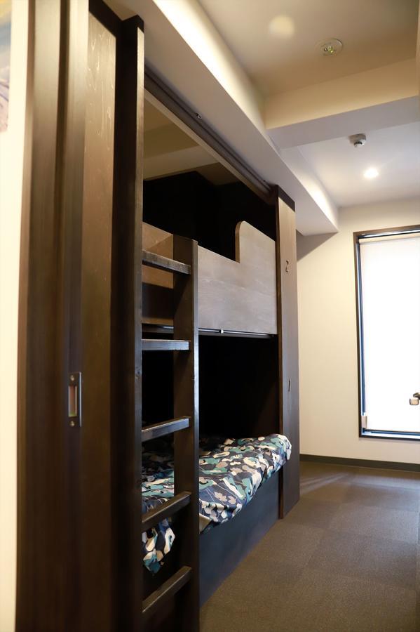 Hostel Taichi House Осака Экстерьер фото