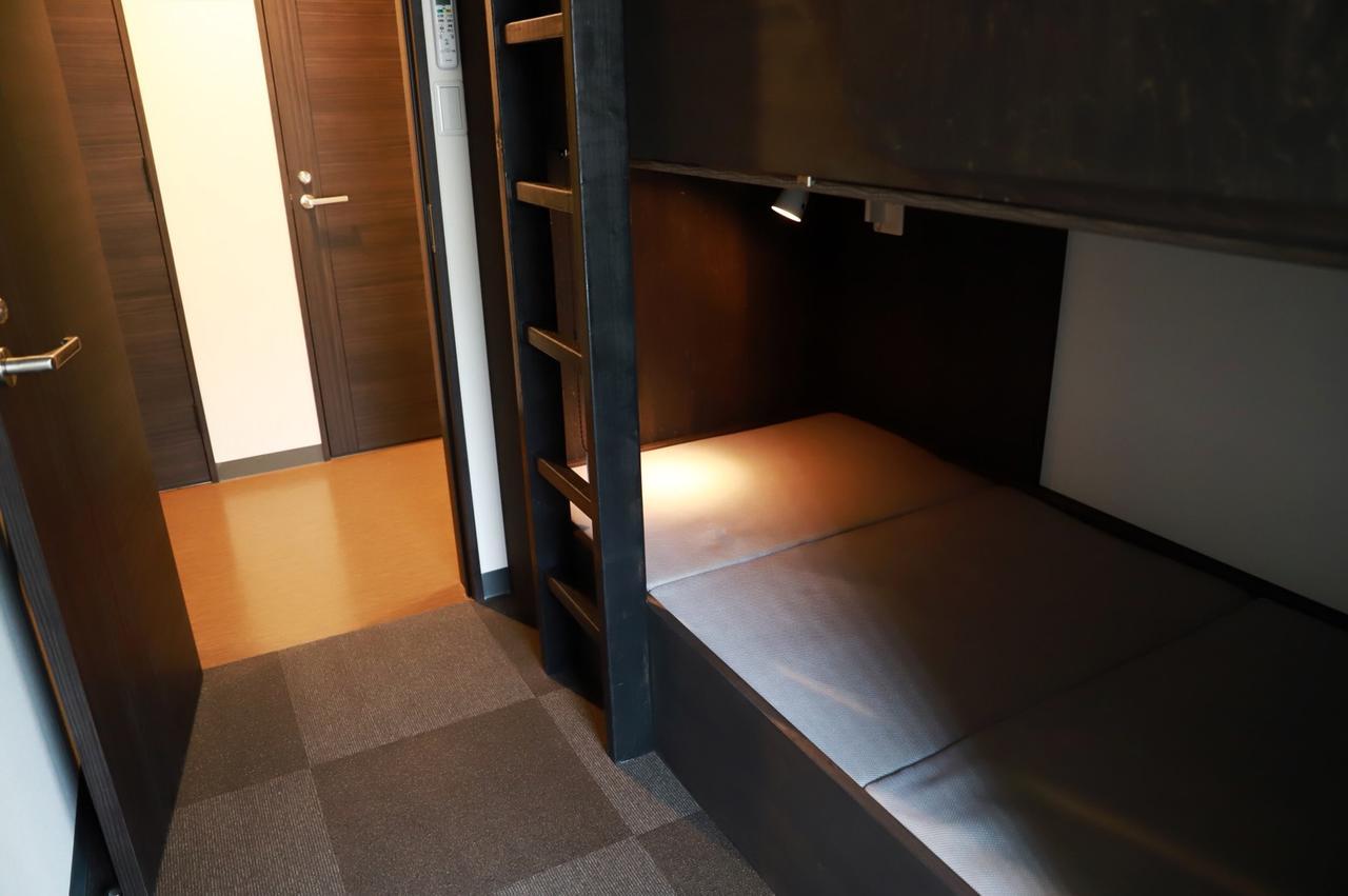 Hostel Taichi House Осака Экстерьер фото